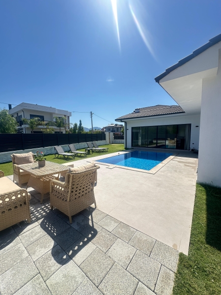 Villa Lavinya 1